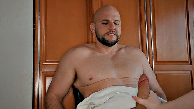 Deepthroating 21yo slut gets fucked by Mofo in tight pussy