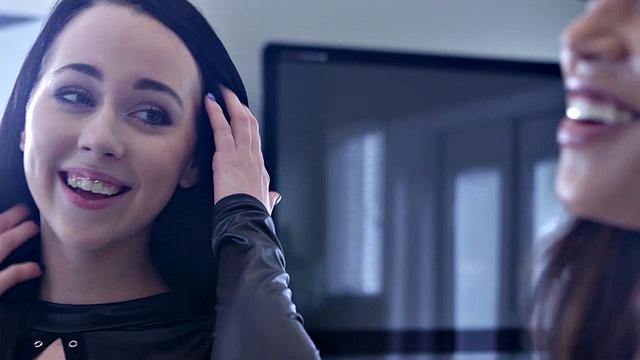 Let Me Watch Vol. 1 E1