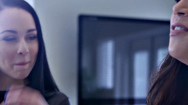 Let Me Watch Vol. 1 E1