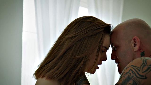 Petite 21yo slut fucked by bald fucker in wet pussy hole