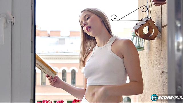 Blonde Teen Alice Mur Strokes Her G-Spot and Cums