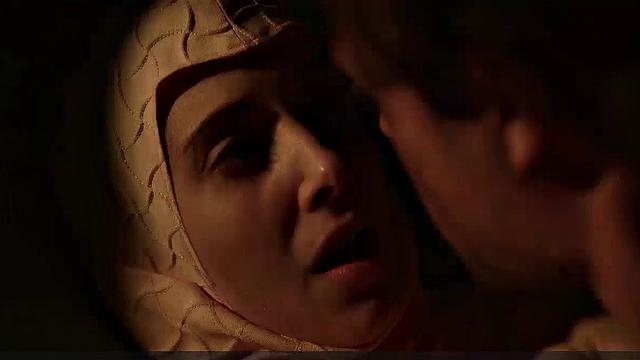 Alison Brie nude full frontal