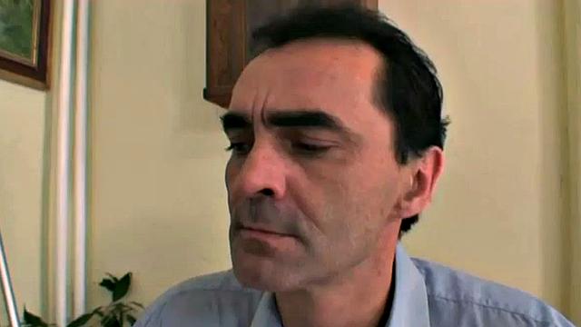 Teen bangs teacher gramps hard wrinkly cock