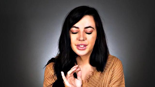 Naughty babe having solo fun with her toy