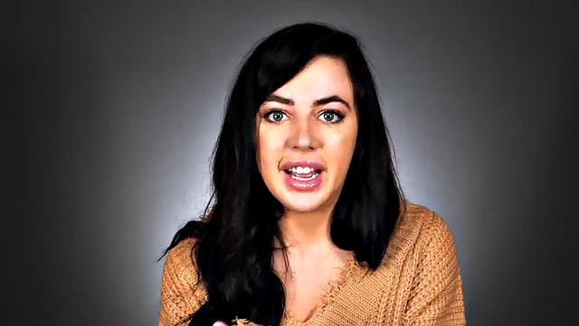 Naughty babe having solo fun with her toy