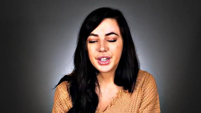 Naughty babe having solo fun with her toy