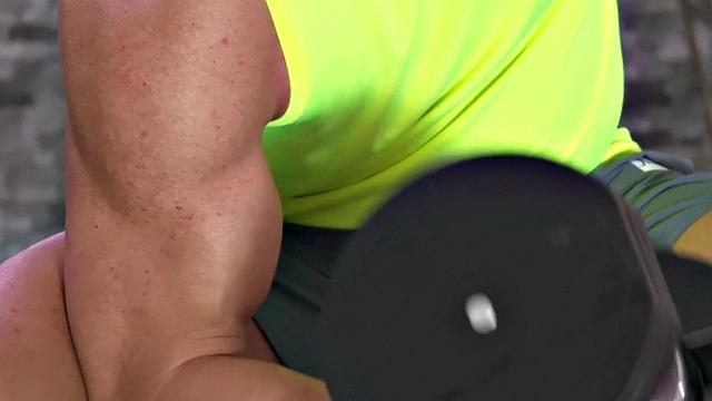 Busty Gym Babe Riding Trainer After Cunniligus