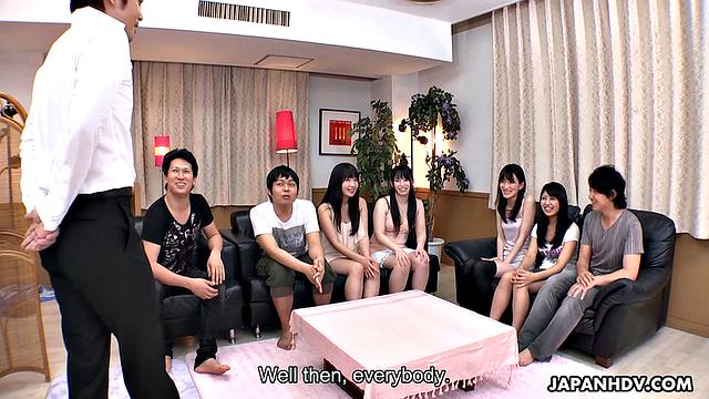 Ayaka, Conatsu и Kokomi устраивают безумный слет выбритых кисок