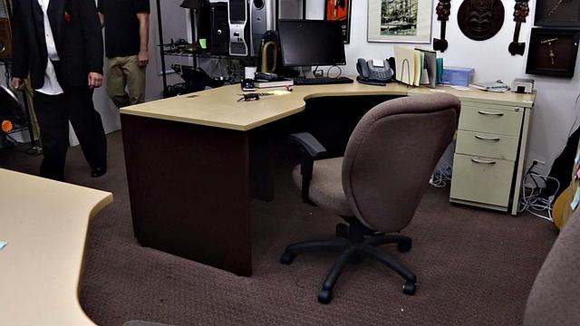 Pawnshop bottom gets fucked in office by owners
