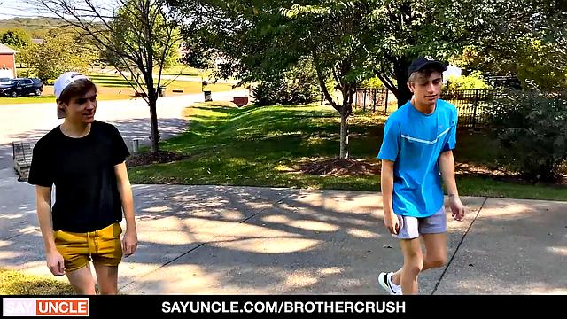 The aGrden Boys (Jesse Bolton, Jack Bailey, Jax Thirio)