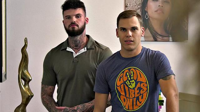 Transgender lady fucks with wild in anal hole