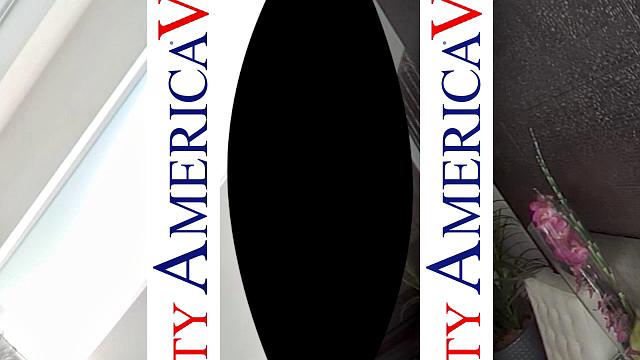 Brandi Love fucks while washing your clothes