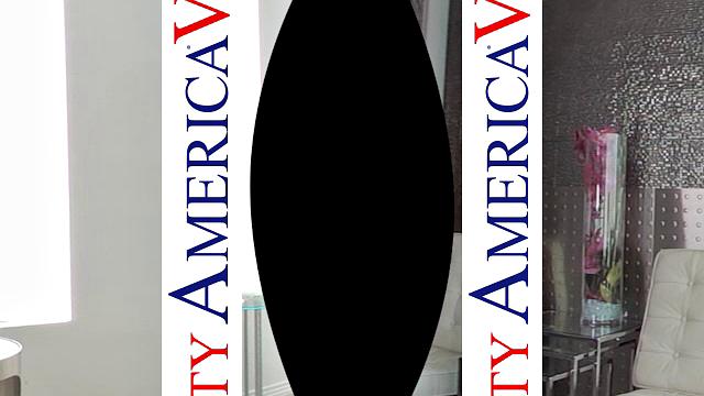 Brandi Love fucks while washing your clothes