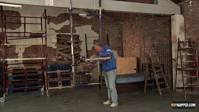 Flogged And Stroked Free Of Cum - Izan Loren & Sebastian Kane