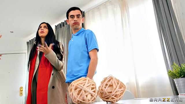 Sofia Uncages Jordi's Cock