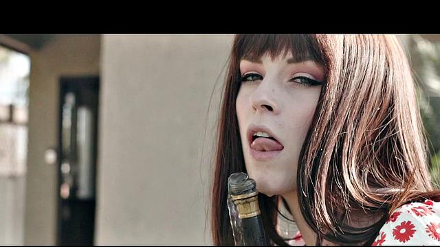 Kiara Edwards - Muffstache