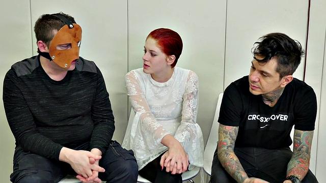 Bdsm slut gives sloppy head