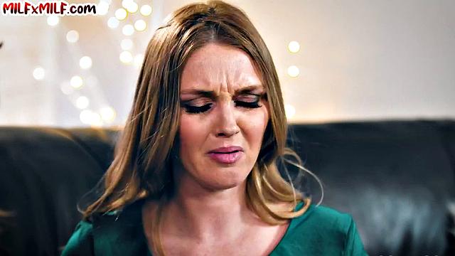 Stunning lesbians scissoring