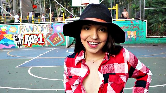 Ham And Pussy Slamwich