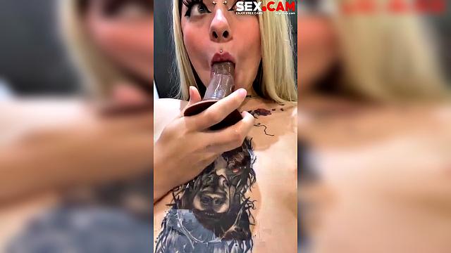 Anal Fist and Dildo for Skinny Blonde