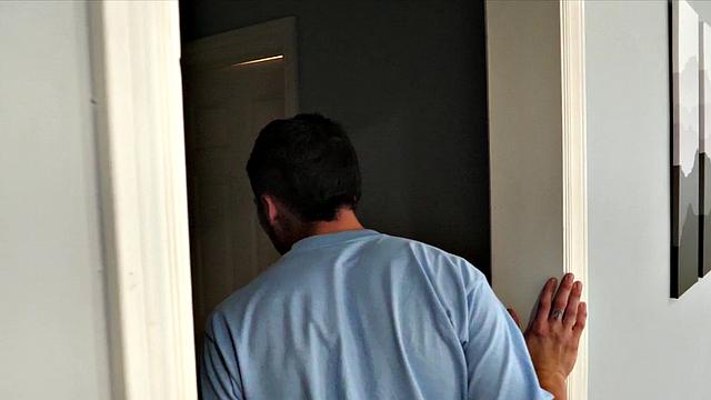 Brandii takes a shower with her best friend