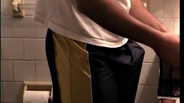 Straight Boy Bathroom Suck 