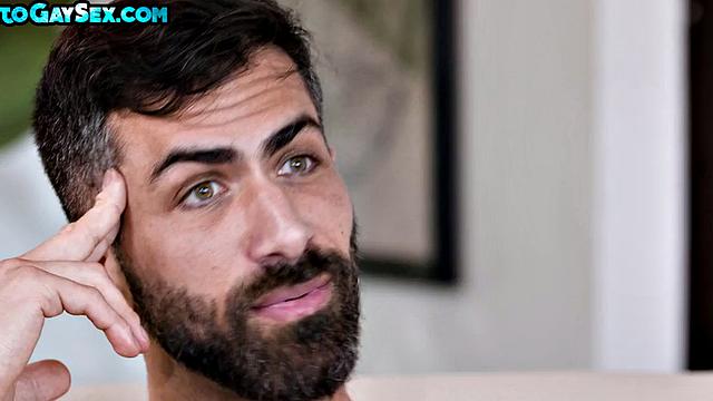 Tattooed jock barebacks college bottom before sucking