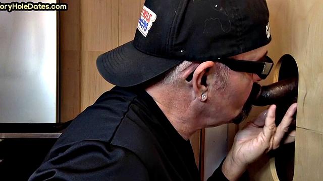 Gloryhole gaydaddy barebacked and gets cum in mouth
