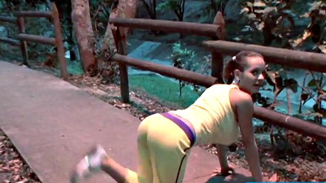 Teen with giant titties gets them out