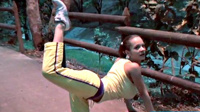 Teen with giant titties gets them out