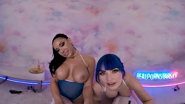 джианна грей и жуелз блу устраивают батл за твой член, будто это распродажа на алике