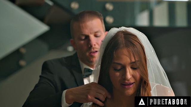 Гизель Бланко страстно заводит мужа перед свидетелями свадьбы и соблазняет его публично, пока Кодей Стил наблюдает за их жаркой игрой.