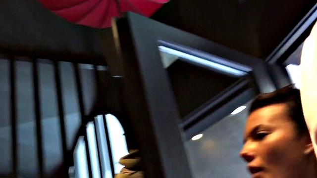 Dating with Vanessa Decker