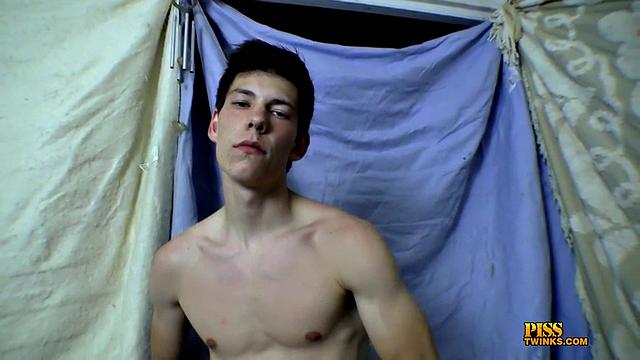 Muscular Straight Guys Get Soaked - Cooper Reeves And Eddy Lake