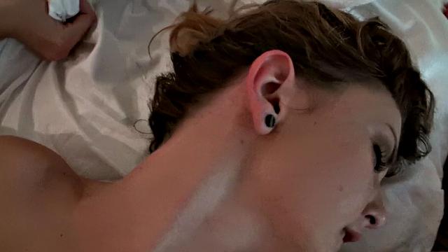 Get soaking wet and take a hot load in your mouth with this bald pussy blowjob