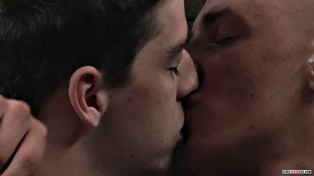 Army Boys Edwin &amp;amp; Reece Fuck In The Troop Carrier - Edwin Sykes &amp;anp; Reece Bentley