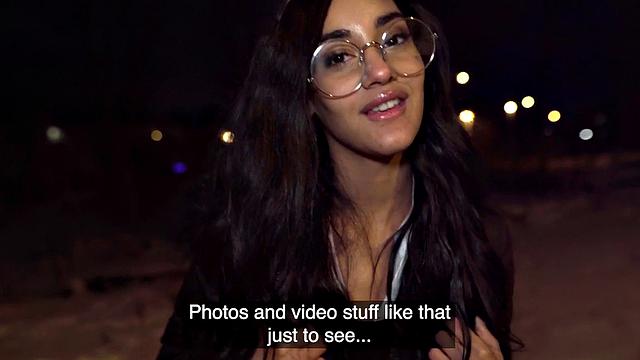 Naive babe riding stranger in POV