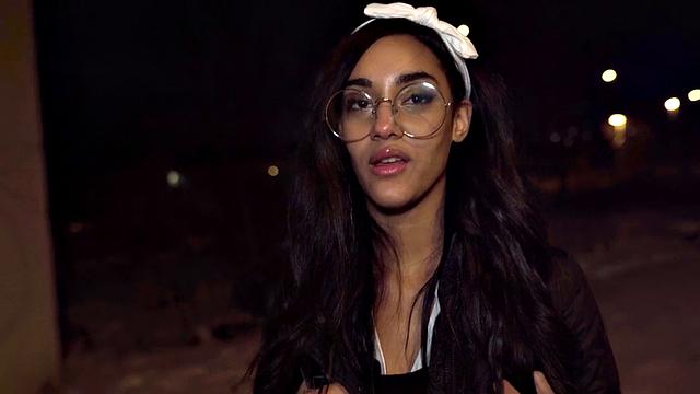 Naive babe riding stranger in POV