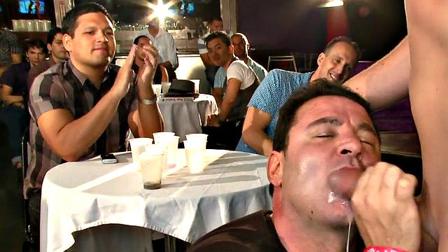 Amateur stripper sucked in public