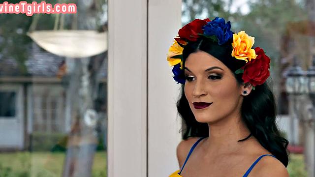 Ebony Trans rimming her GF