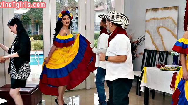 Ebony Trans rimming her GF