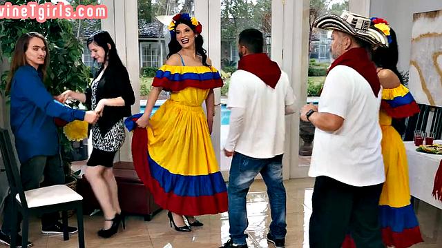 Ebony Trans rimming her GF