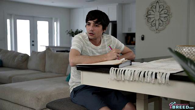 My Stepmom Gets a Full Load - S2:E6