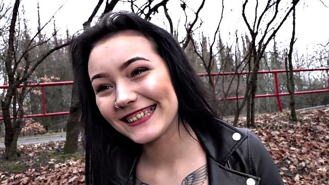 Tricked amateur throatfucked outdoor by agent POV