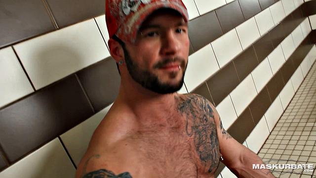 Tatted & Pierced Hottie Jerk & Uses Dildo! - Manuel Deboxer - Maskurbate