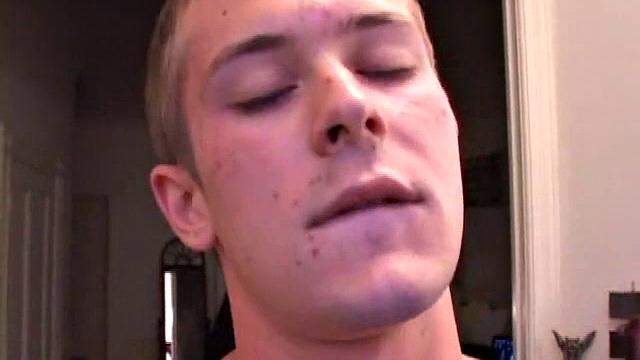 Self Sucking Tommy Jacking