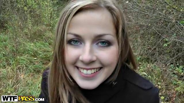 Teenie got a nice facial