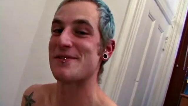 Torque and Simon Take Turns Fucking