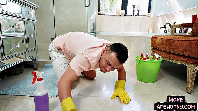 Nympho cougar bangs cleaning guy