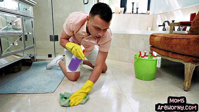 Nympho cougar bangs cleaning guy